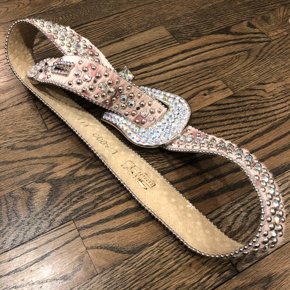 NWOT BB Simon Crystal studded statement belt